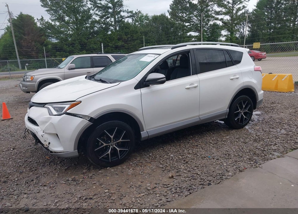2017 TOYOTA RAV4 SE VIN: 2T3NFREV8HW404992