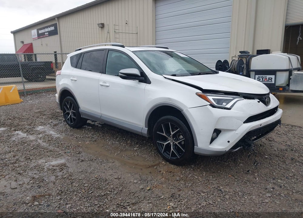 2017 TOYOTA RAV4 SE VIN: 2T3NFREV8HW404992