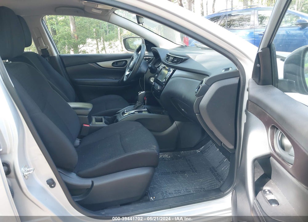 2021 NISSAN ROGUE SPORT VIN: JN1BJ1AV1MW568561