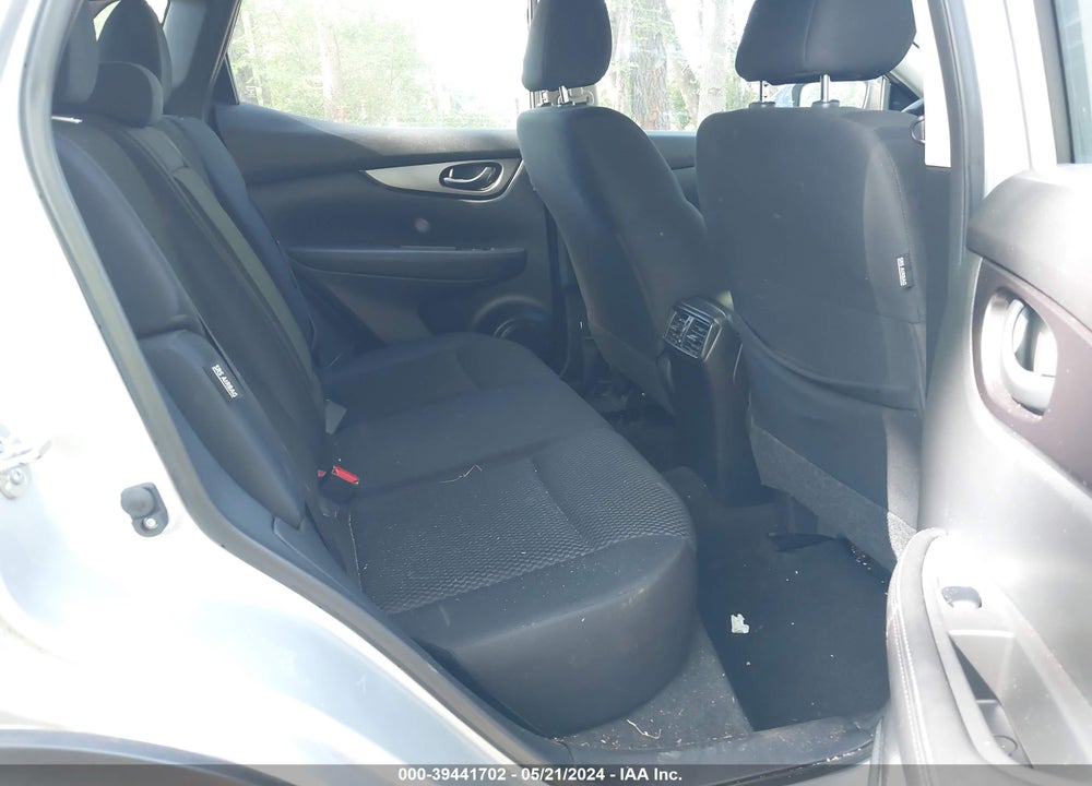 2021 NISSAN ROGUE SPORT VIN: JN1BJ1AV1MW568561