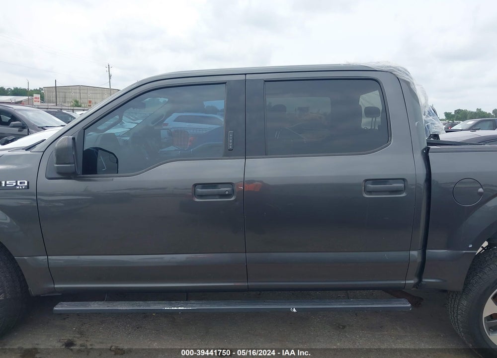 2016 FORD F-150 XLT VIN: 1FTEW1C82GFA16381