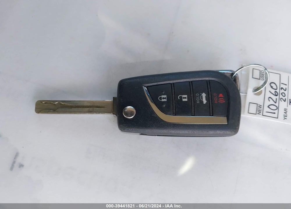 2021 TOYOTA COROLLA LE VIN: 5YFEPMAE2MP205849
