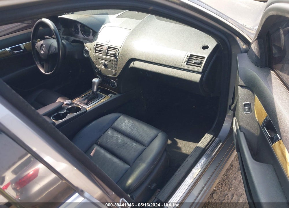 2008 MERCEDES-BENZ C 350 SPORT VIN: WDDGF56X18R038414