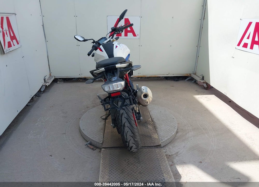 2023 BMW G310 R VIN: WB30G430XPRA61111