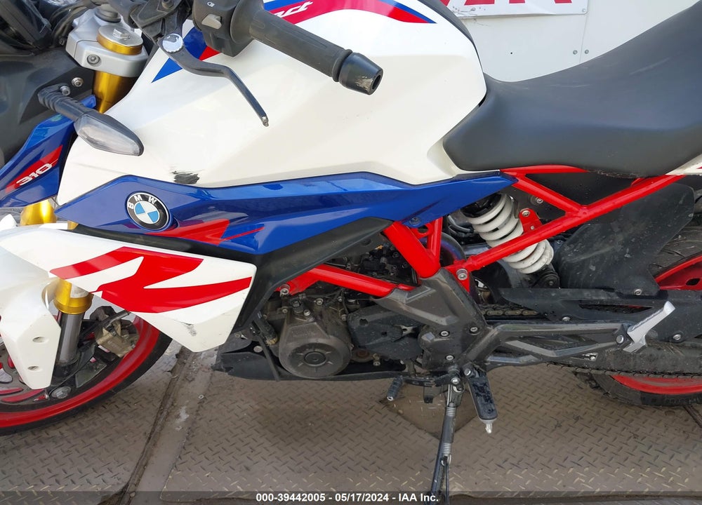 2023 BMW G310 R VIN: WB30G430XPRA61111