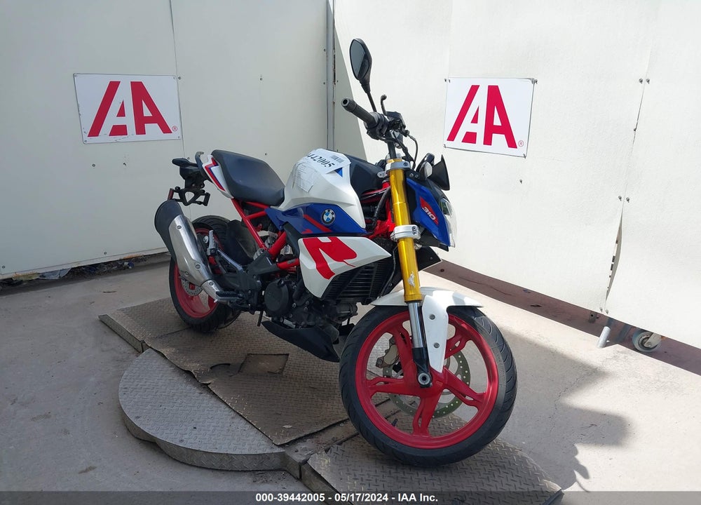 2023 BMW G310 R VIN: WB30G430XPRA61111