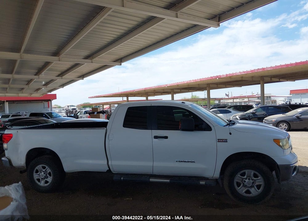 2010 TOYOTA TUNDRA GRADE 5.7L V8 VIN: 5TFCW5F17AX009702