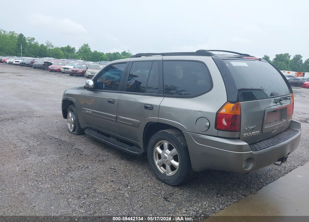 2005 GMC ENVOY SLE VIN: 1GKDS13S352235653