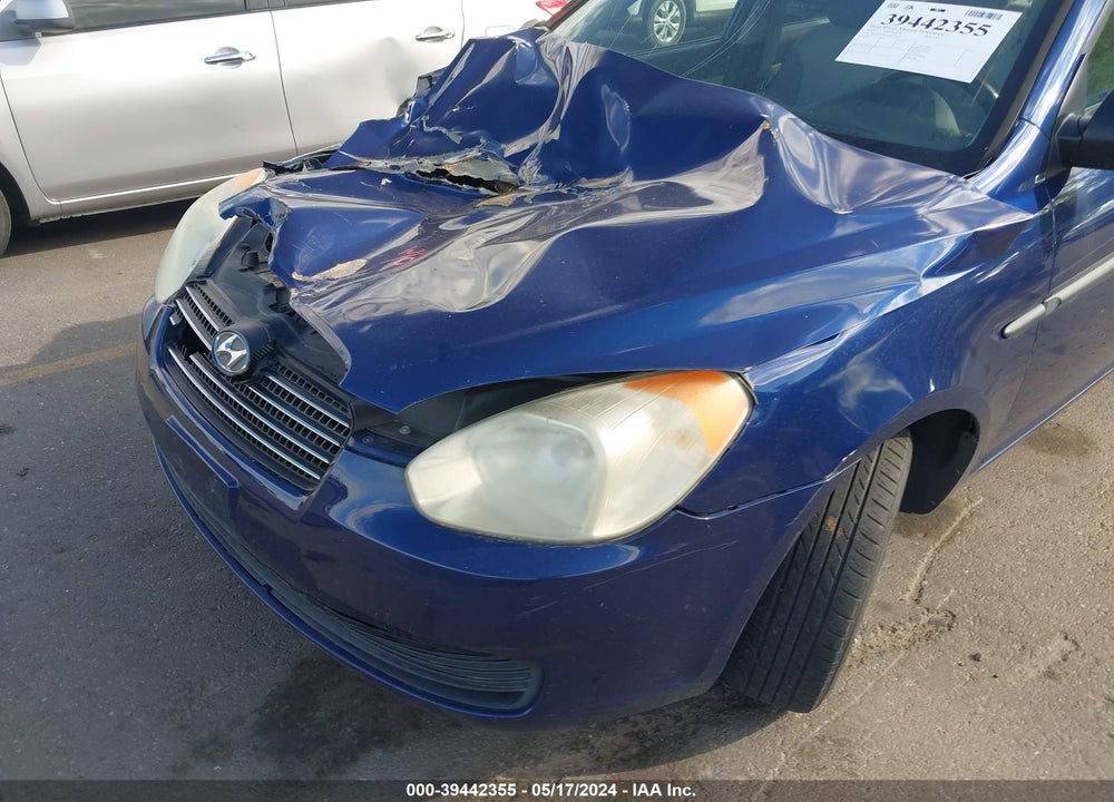 2009 HYUNDAI ACCENT VIN: KMHCM46C89U313907