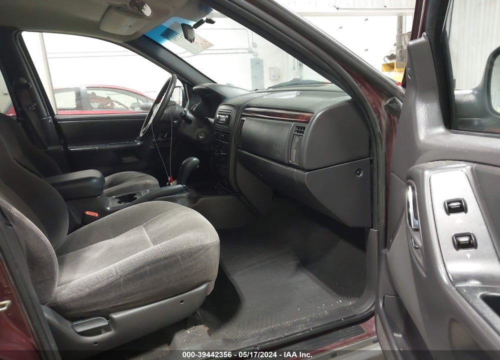 2000 JEEP GRAND CHEROKEE VIN: 1J4GW48S0YC134506