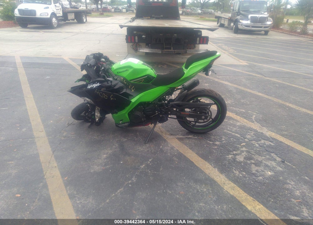 2020 KAWASAKI EX400 VIN: JKAEXKH19LDA74604