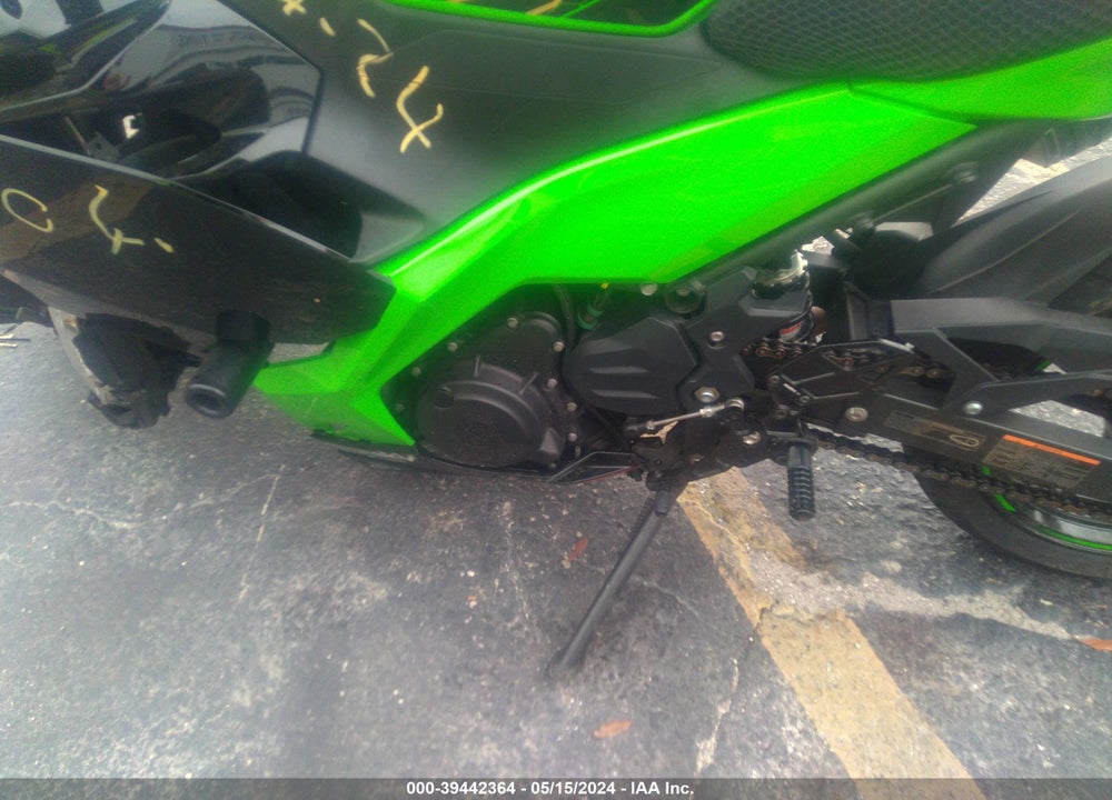 2020 KAWASAKI EX400 VIN: JKAEXKH19LDA74604