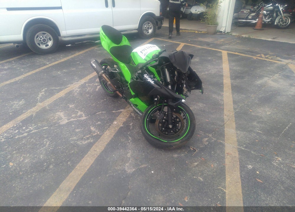 2020 KAWASAKI EX400 VIN: JKAEXKH19LDA74604