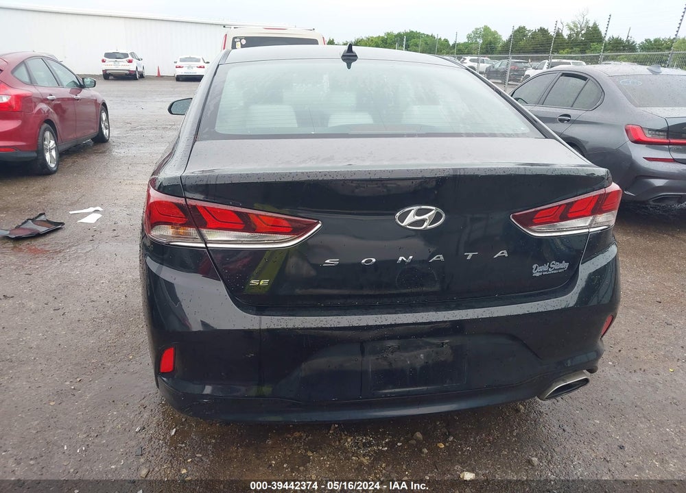 2018 HYUNDAI SONATA SE VIN: 5NPE24AF0JH676382