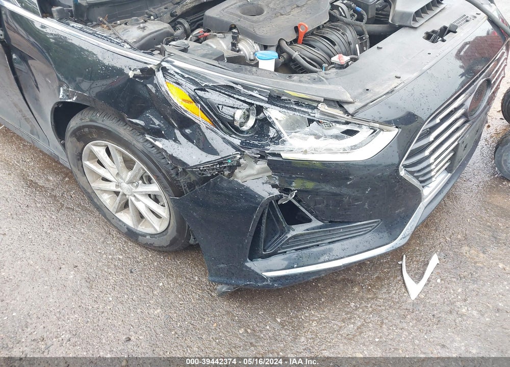 2018 HYUNDAI SONATA SE VIN: 5NPE24AF0JH676382