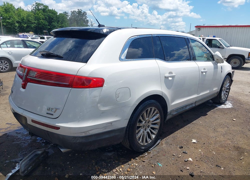 2012 LINCOLN MKT ECOBOOST VIN: 2LMHJ5AT5CBL50510
