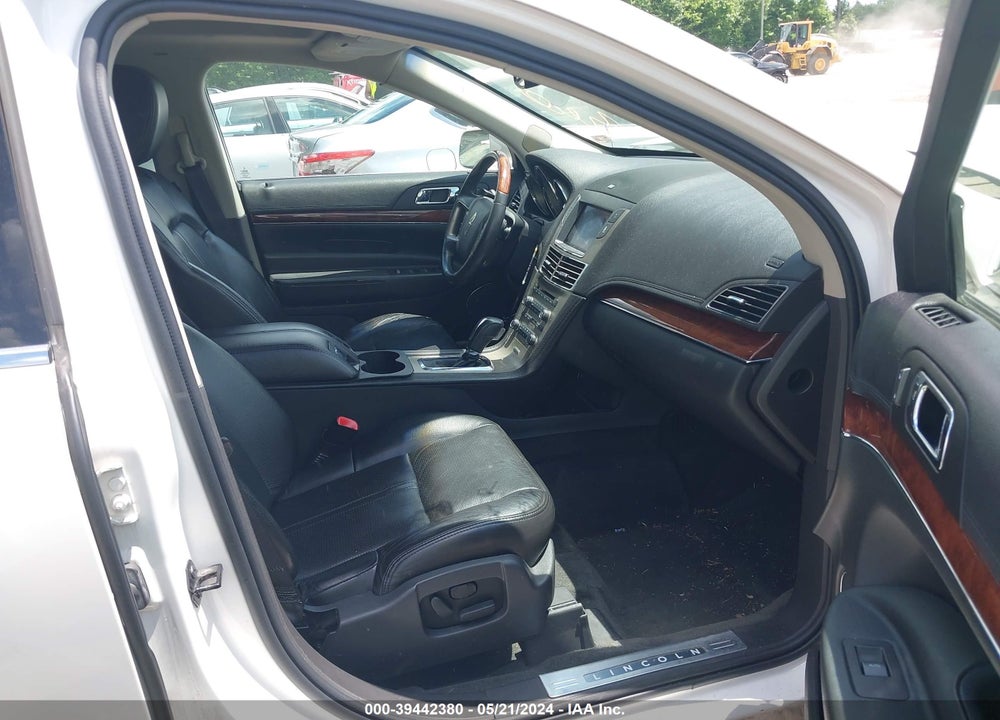 2012 LINCOLN MKT ECOBOOST VIN: 2LMHJ5AT5CBL50510