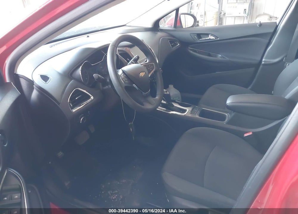 2017 CHEVROLET CRUZE LT AUTO VIN: 1G1BE5SM0H7111523