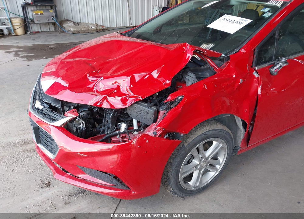 2017 CHEVROLET CRUZE LT AUTO VIN: 1G1BE5SM0H7111523