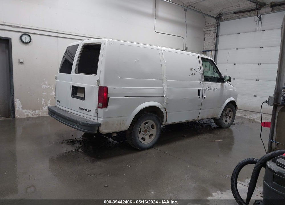 2003 CHEVROLET ASTRO VIN: 1GCDM19X83B133027