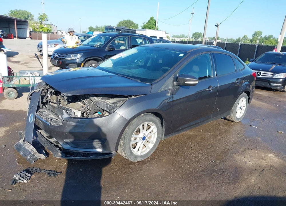 2015 FORD FOCUS SE VIN: 1FADP3F27FL324910
