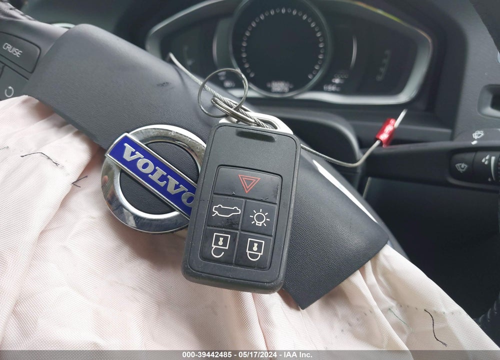 2018 VOLVO S60 INSCRIPTION T5 VIN: LYV402TK8JB171626
