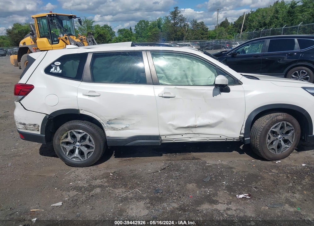2021 SUBARU FORESTER PREMIUM VIN: JF2SKAJC1MH428489