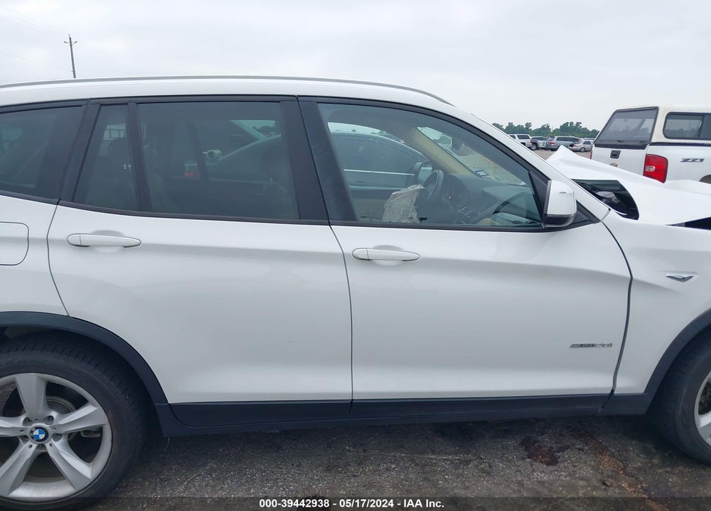 2017 BMW X3 SDRIVE28I VIN: 5UXWZ7C54H0U47229
