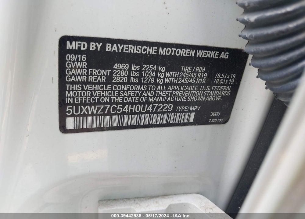 2017 BMW X3 SDRIVE28I VIN: 5UXWZ7C54H0U47229