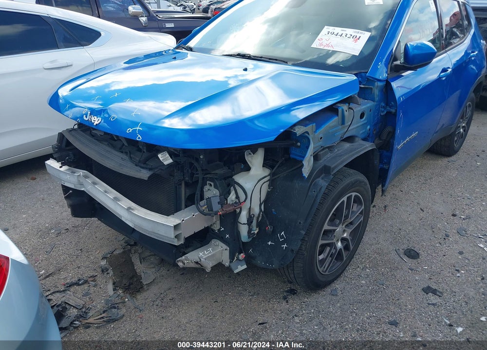 2019 JEEP COMPASS VIN: 3C4NJCBB0KT637057