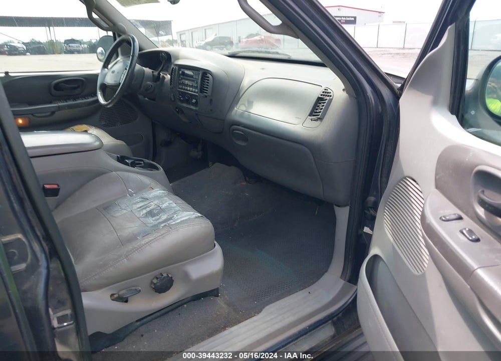 2001 FORD F-150 KING RANCH EDITION/LARIAT/XLT VIN: 1FTRW08WX1KB08873
