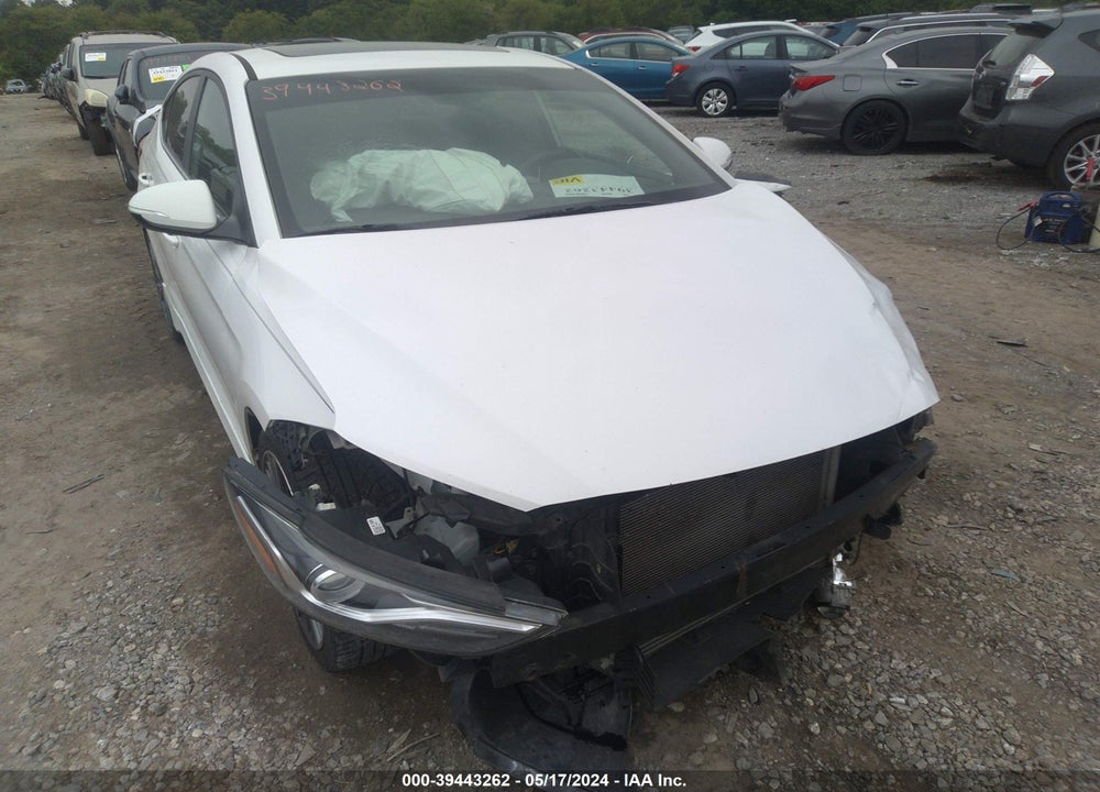 2017 HYUNDAI ELANTRA VIN: KMHD04LB3HU333072