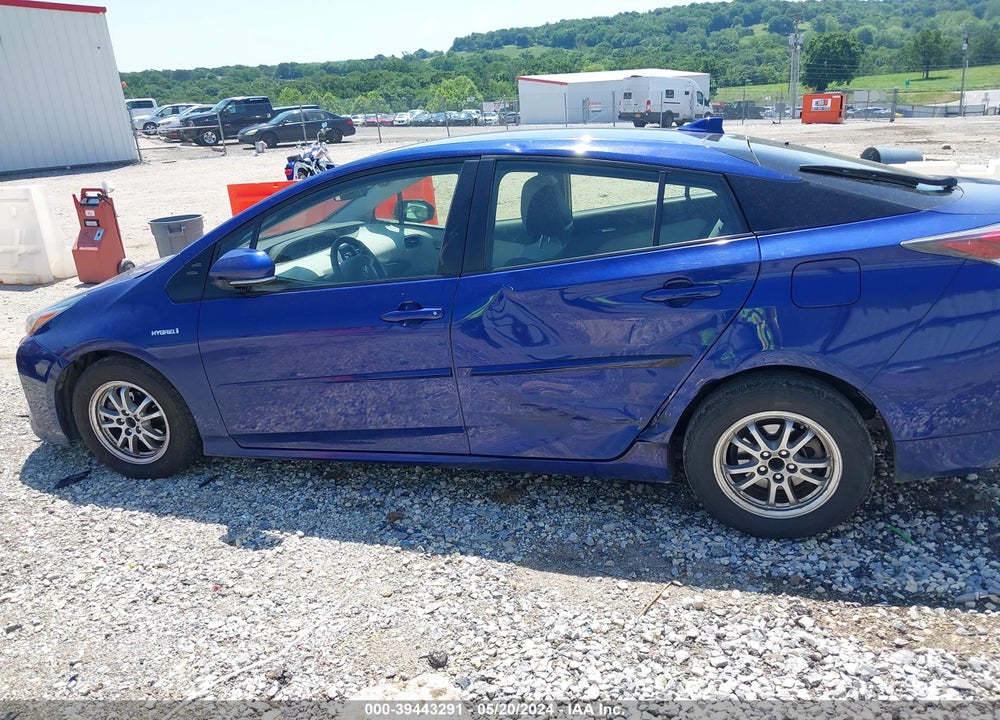 2016 TOYOTA PRIUS THREE VIN: JTDKARFU0G3509437