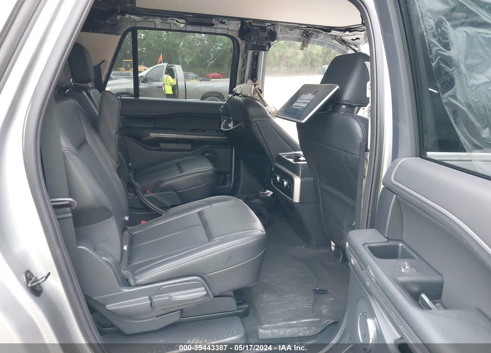 2024 FORD EXPEDITION XLT MAX VIN: 1FMJK1H82REA04528
