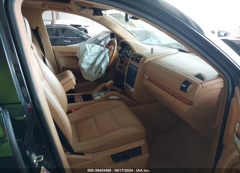 2008 PORSCHE CAYENNE TURBO VIN: WP1AC29P08LA93585
