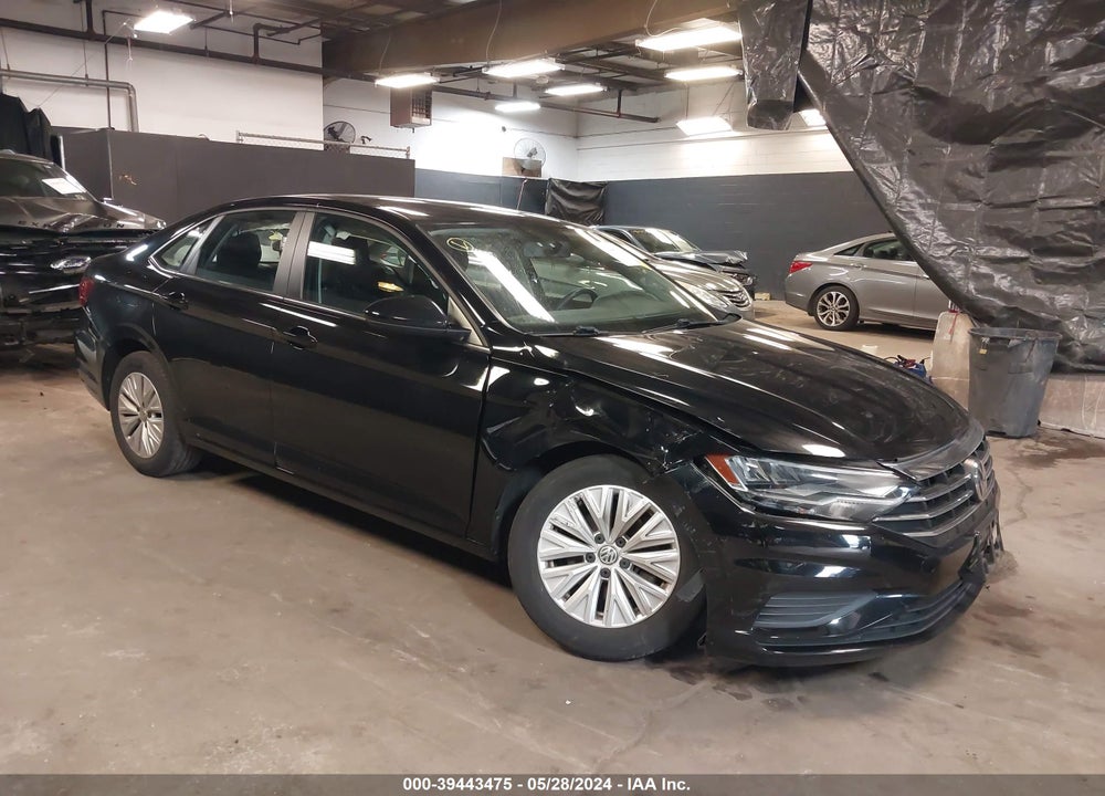 2019 VOLKSWAGEN JETTA 1.4T R-LINE/1.4T S/1.4T SE VIN: 3VWC57BU5KM071148