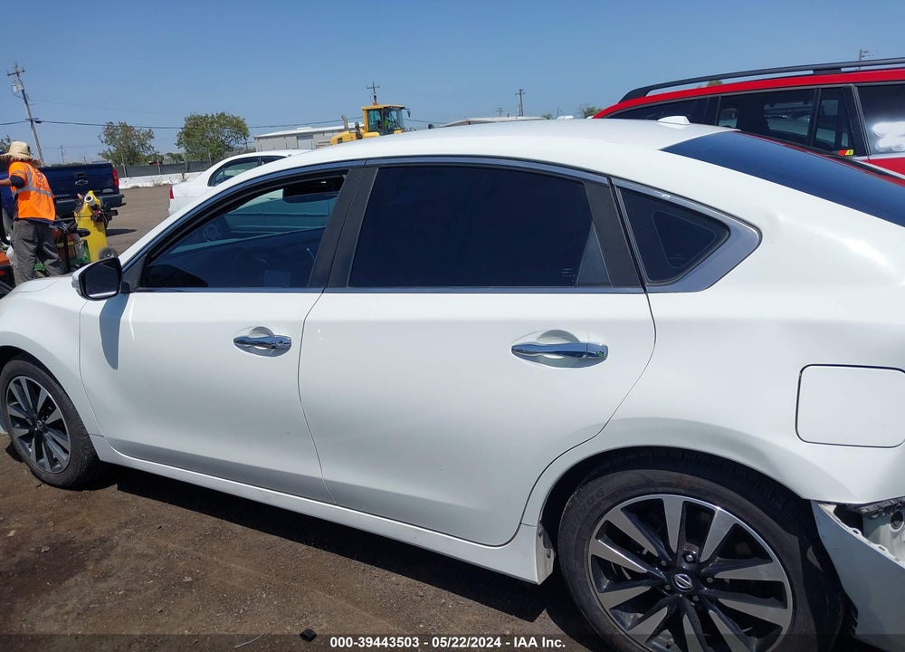 2018 NISSAN ALTIMA 2.5 SL VIN: 1N4AL3APXJC167206