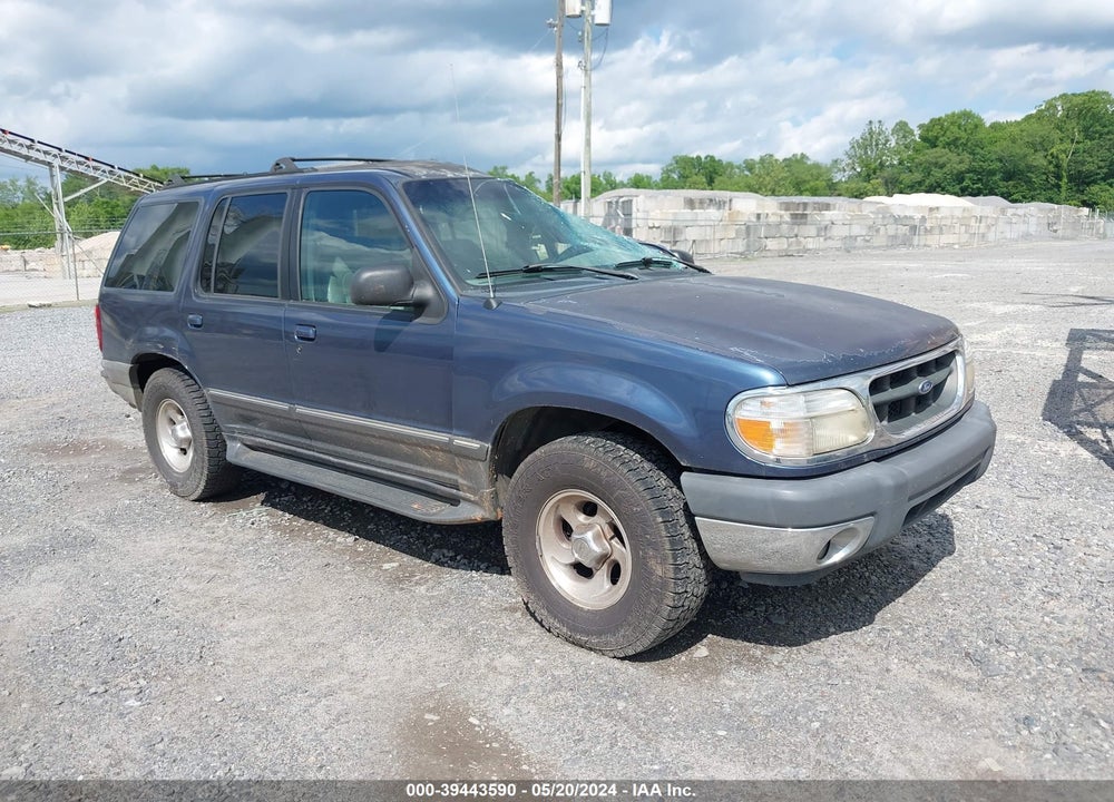 2000 FORD EXPLORER XLT VIN: 1FMZU73E9YZA65458