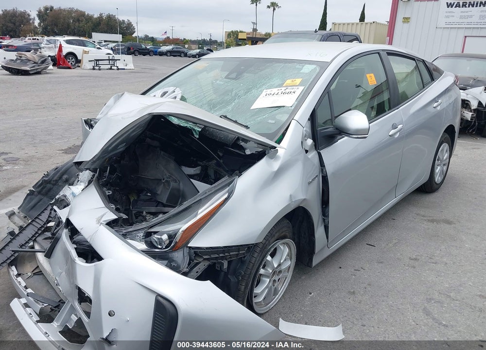 2021 TOYOTA PRIUS LE VIN: JTDKAMFU4M3146199
