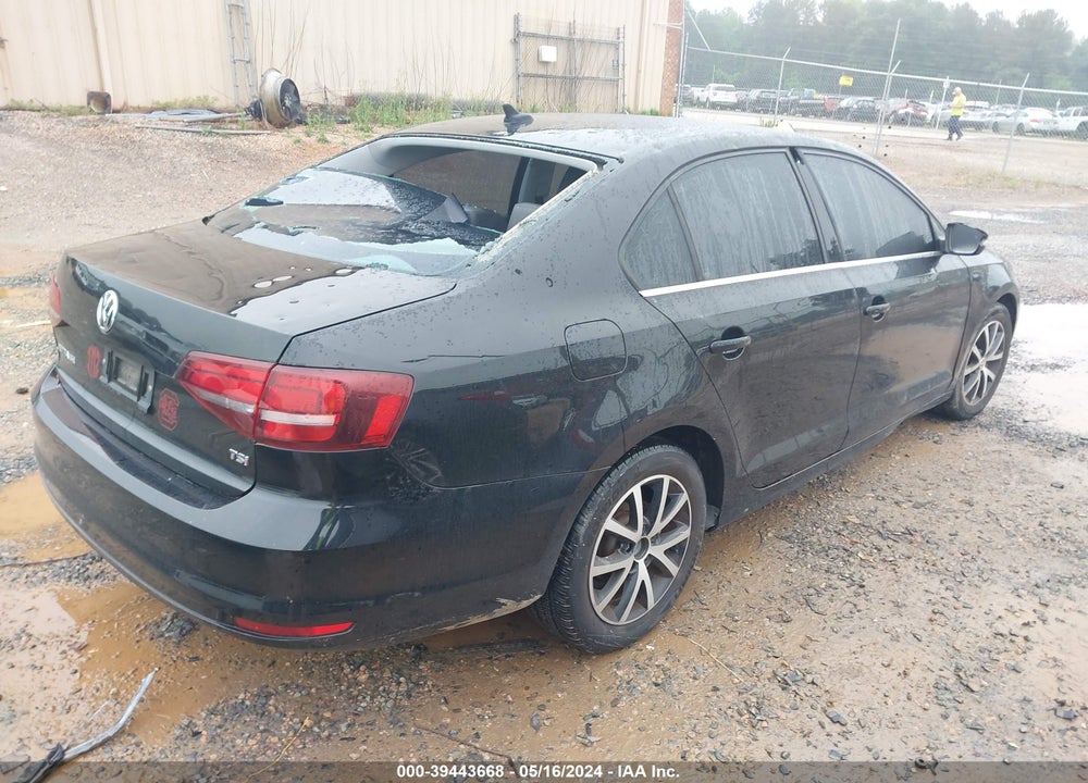2017 VOLKSWAGEN JETTA 1.4T SE VIN: 3VWDB7AJ6HM310266