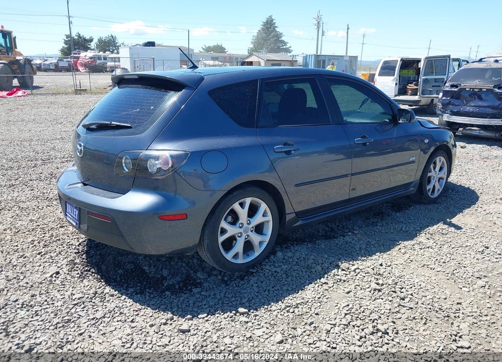 2008 MAZDA 3 S SPORT VIN: JM1BK343381105162