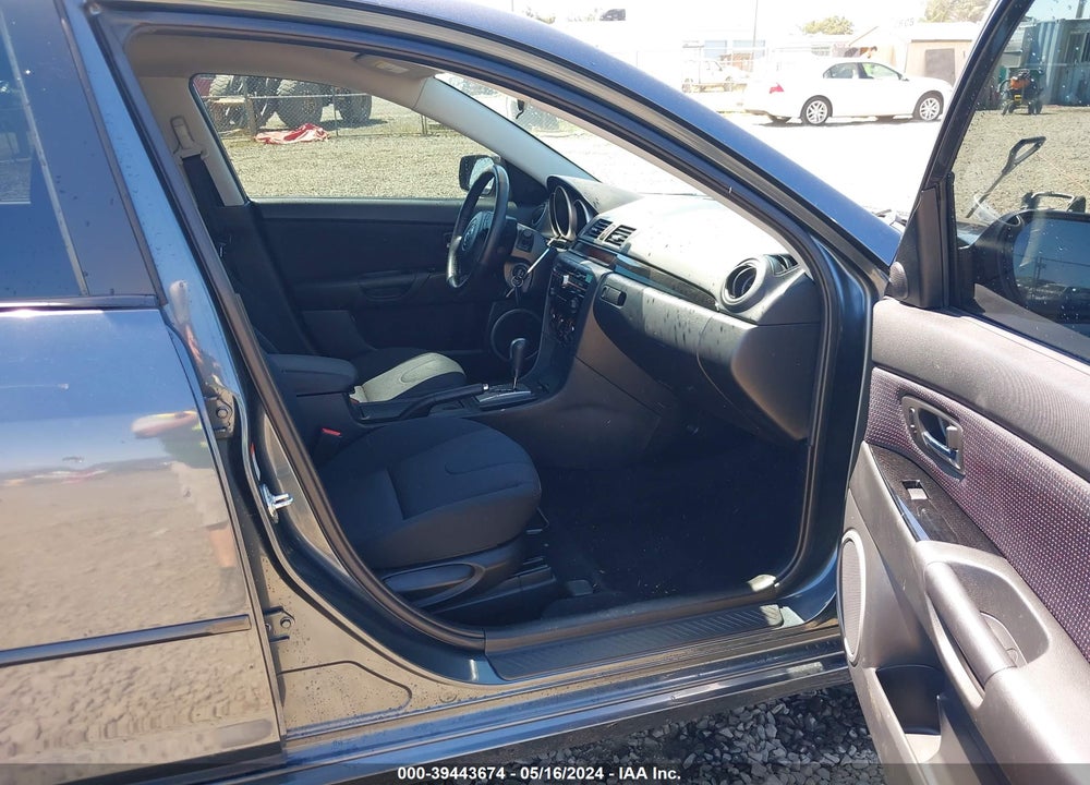 2008 MAZDA 3 S SPORT VIN: JM1BK343381105162