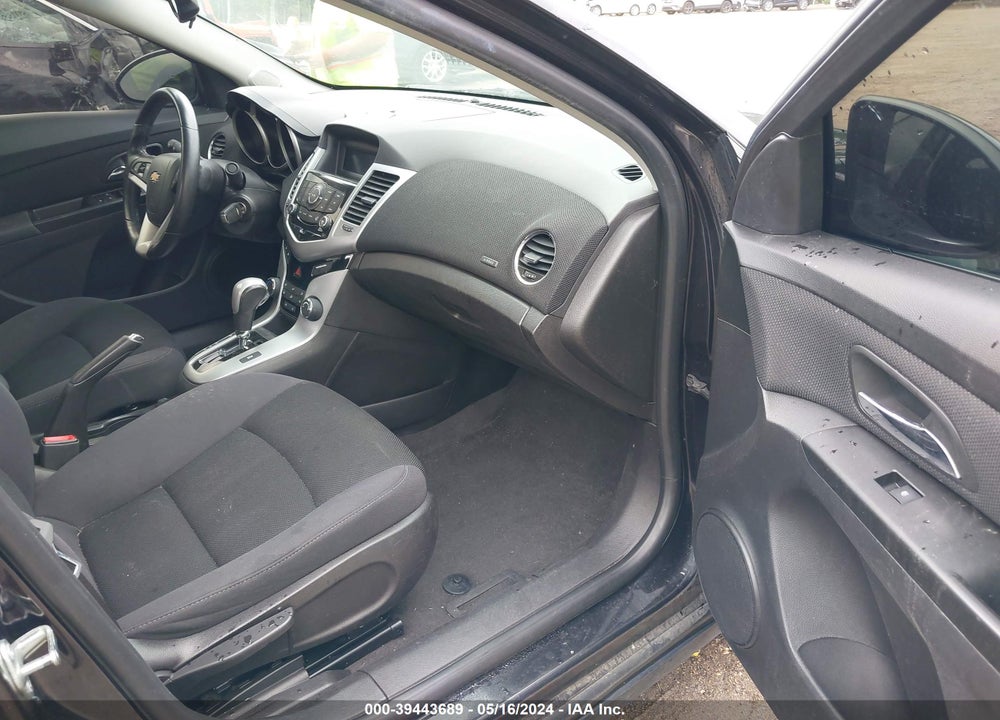 2014 CHEVROLET CRUZE 1LT AUTO VIN: 1G1PC5SB8E7284793