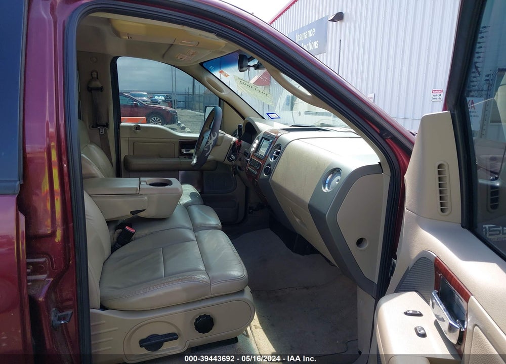 2006 FORD F-150 LARIAT/XLT VIN: 1FTPW12V96FB66051