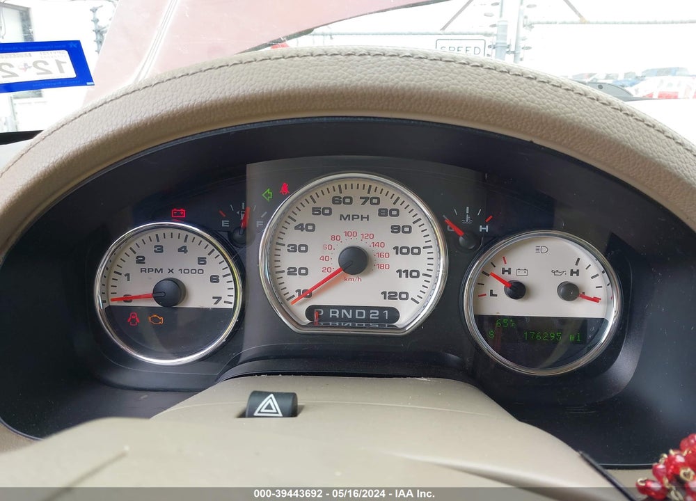 2006 FORD F-150 LARIAT/XLT VIN: 1FTPW12V96FB66051