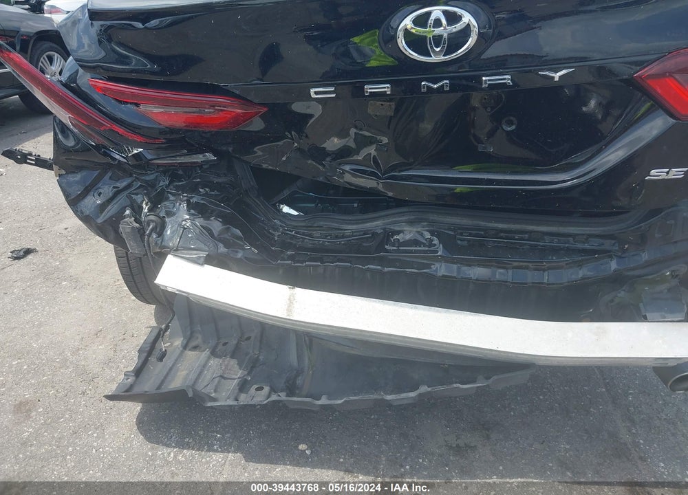 2021 TOYOTA CAMRY SE VIN: 4T1G11AKXMU609169