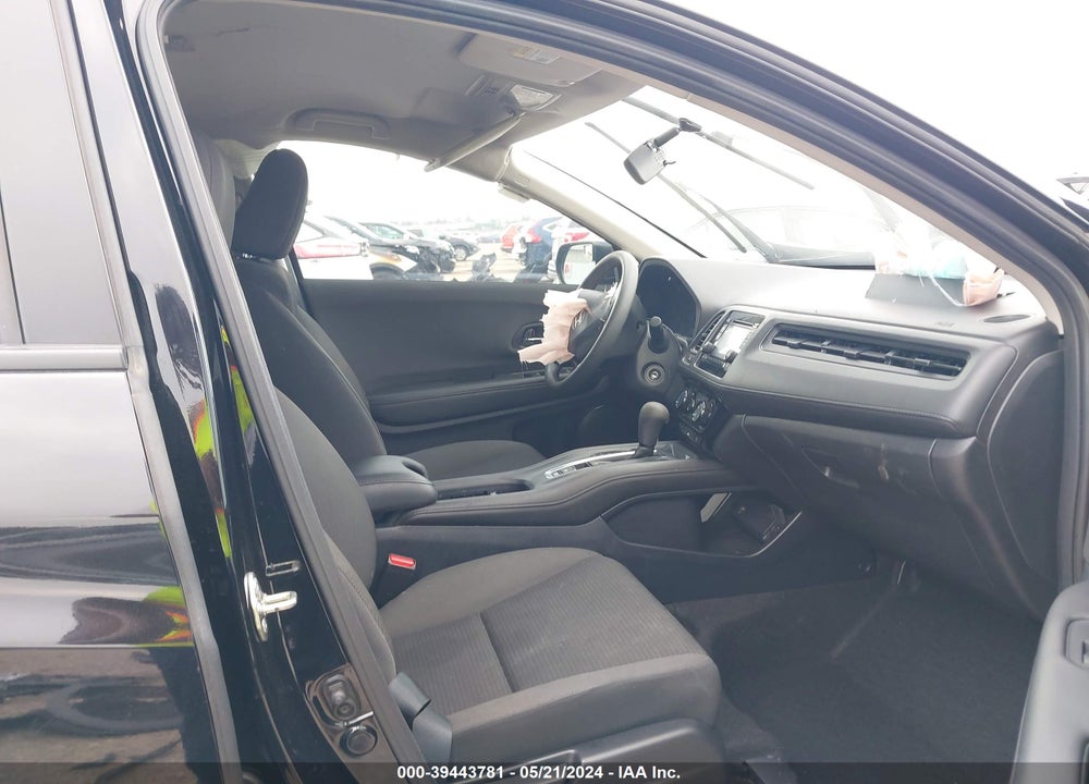 2020 HONDA HR-V AWD LX VIN: 3CZRU6H36LM720315