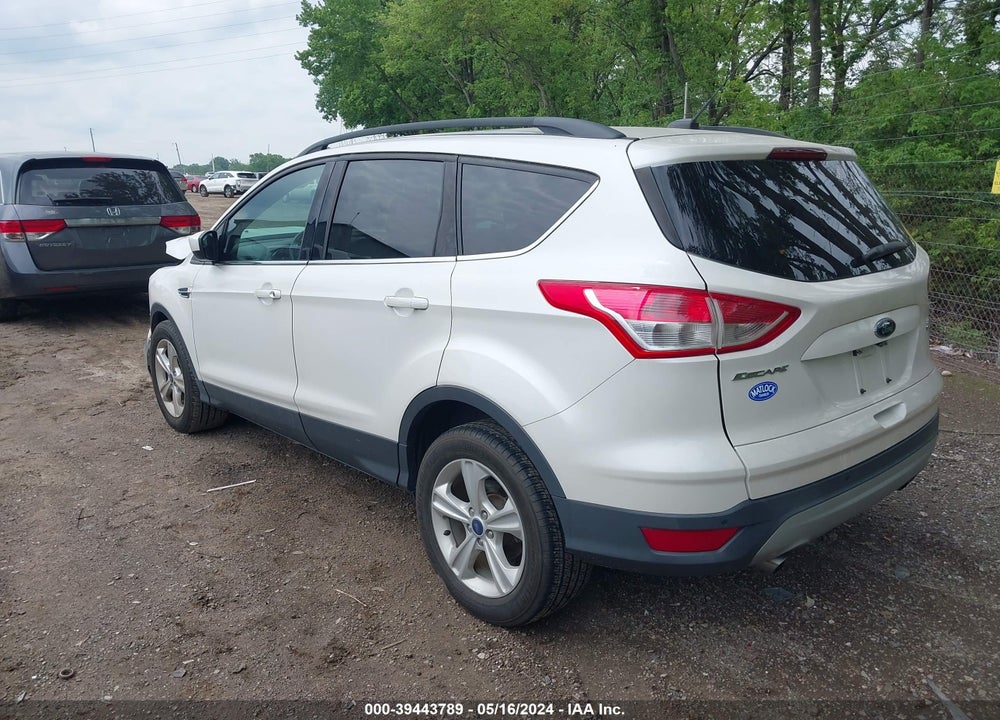 2015 FORD ESCAPE SE VIN: 1FMCU9GX5FUC34088