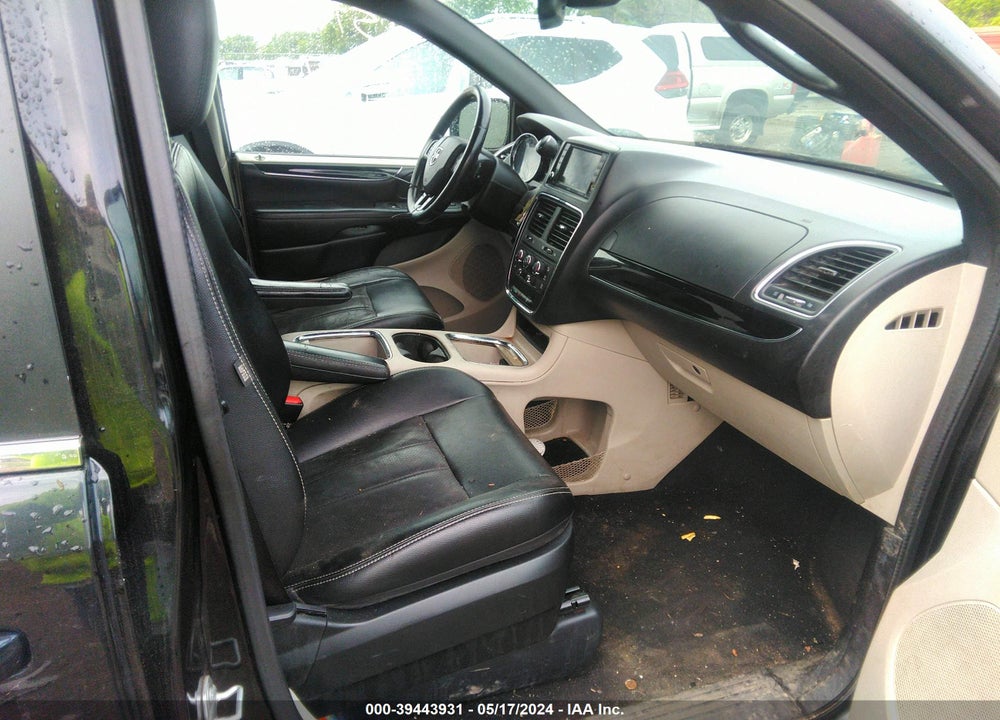 2019 DODGE GRAND CARAVAN SXT VIN: 2C4RDGCG9KR797919