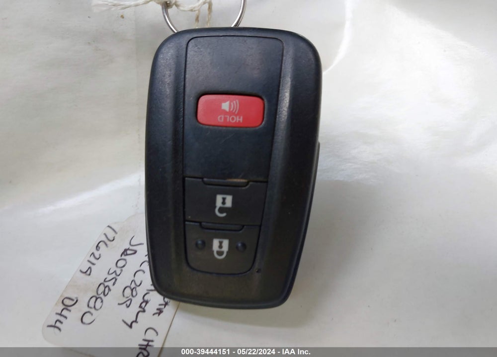 2018 TOYOTA C-HR XLE PREMIUM VIN: NMTKHMBX9JR035880